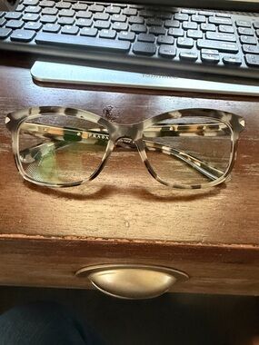 Prada VPR 10R UAO-101 transparent white brownTortoiseshell Frames